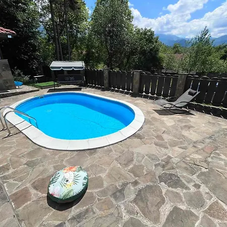 милена Penzion *