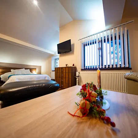 милена * Aprilci