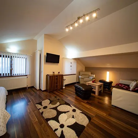 Vendégház милена Aprilci