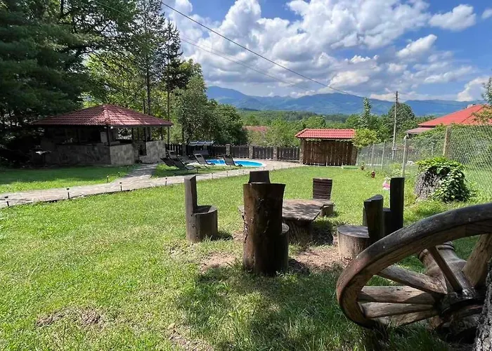 招待所 милена