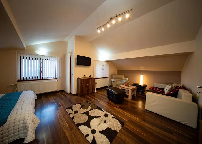 招待所 милена 阿普里尔齐