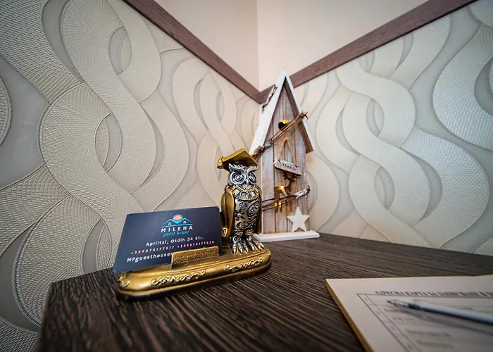 招待所 милена *